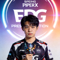 英雄联盟职业选手ViperX的赛场定妆头像照片